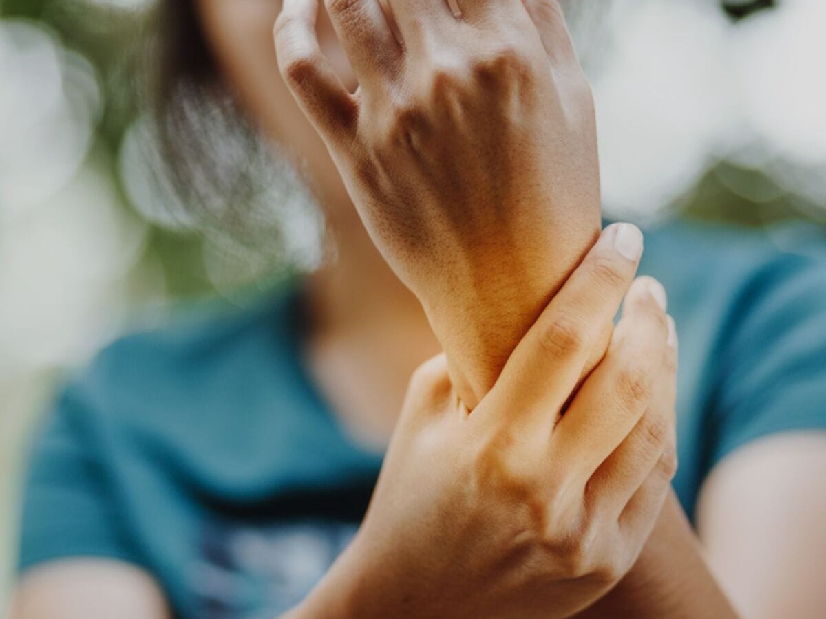 Douleurs du poignet, de la main et des doigts